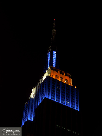 Subway series Empire State Building.